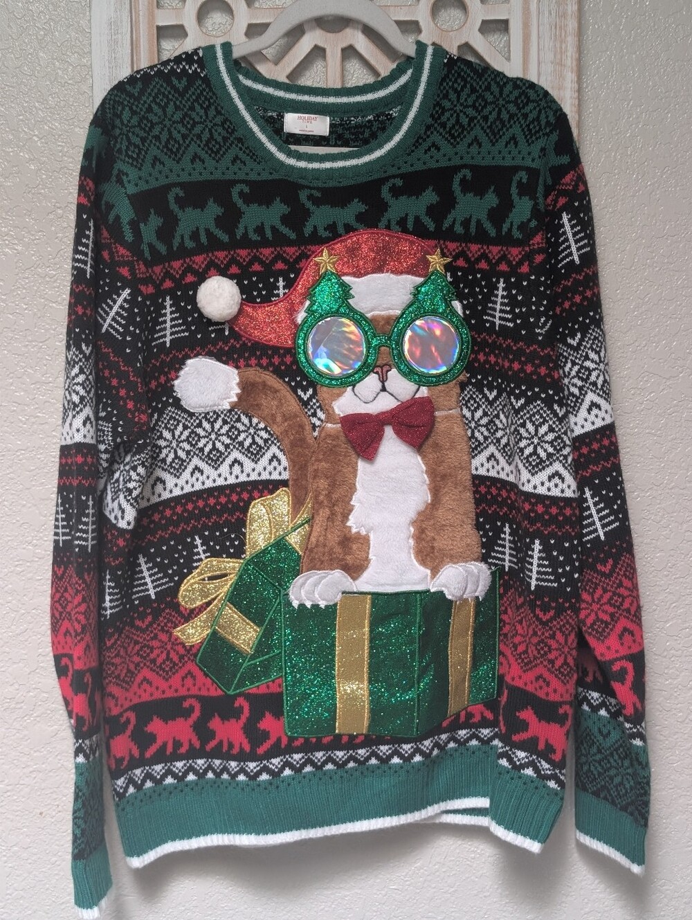 Holiday Time Ugly Christmas Cat Sweater Mens/ Unisex LG Winter Presents Faux Fur